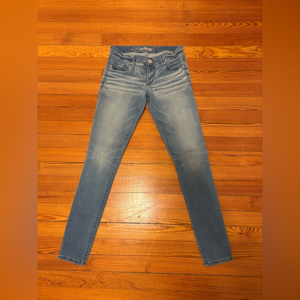 Express Jean Legging - light wash size 6
